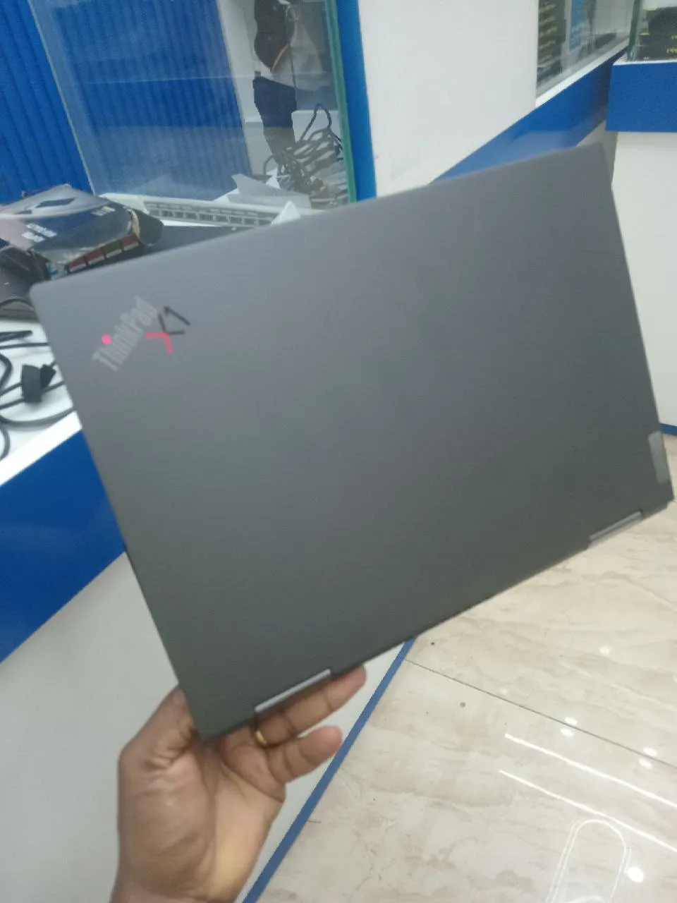 Lenovo ThinkPad X1 Yoga Gen 6 – photo 3