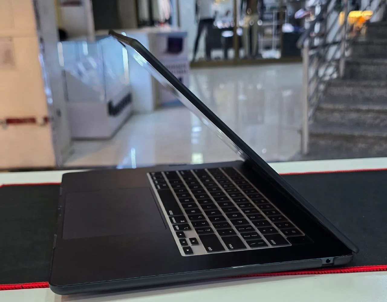 Apple MacBook Air M5 16GB 512GB – photo 3