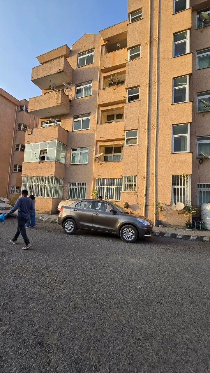 ባንክ ያለበት አፓርትመንት አያት 151 ካሬ – photo 7