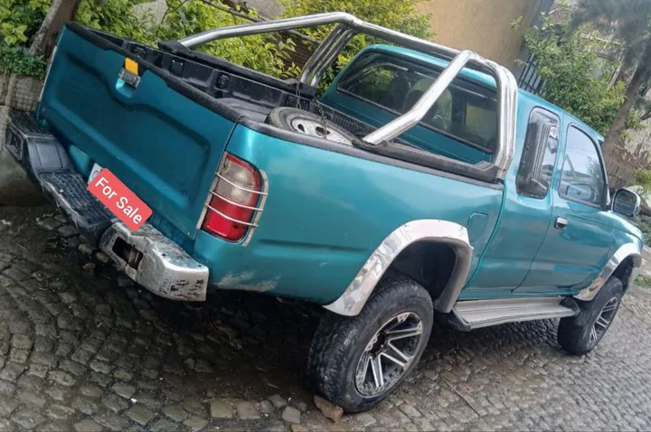 Toyota Hilux 5L Manual 2001 – photo 5