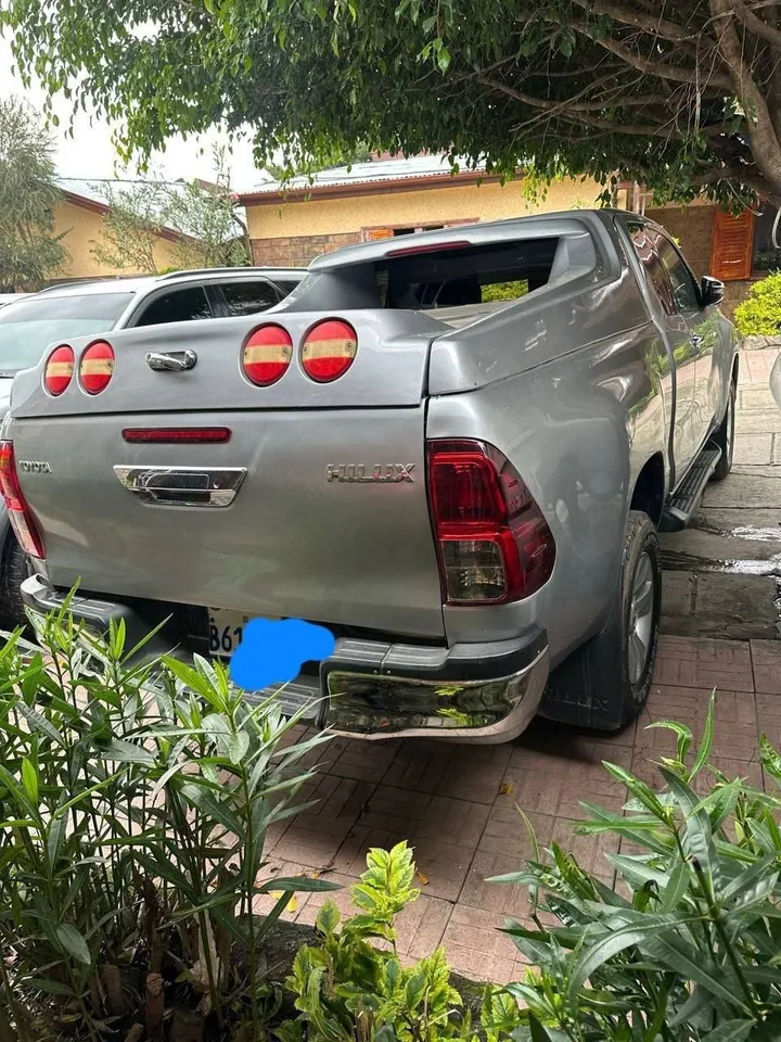 Toyota Hilux Extra Cab 2019 – photo 3