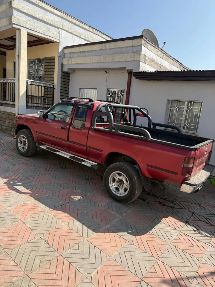 Toyota Hilux 2LT 1996 Pickup – photo 3