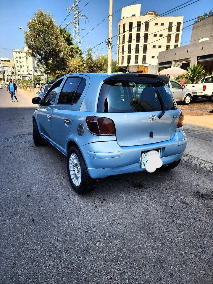Toyota Hatchback 2004 Automatic – photo 4