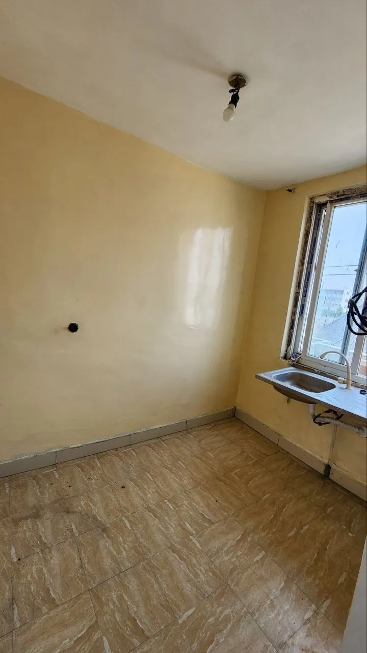 One Bedroom Summit Condominium 47sqm – photo 5