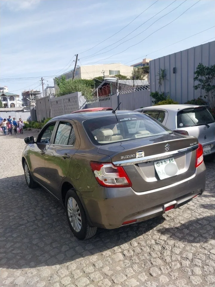 Suzuki Dzire 2021 Automatic – photo 9