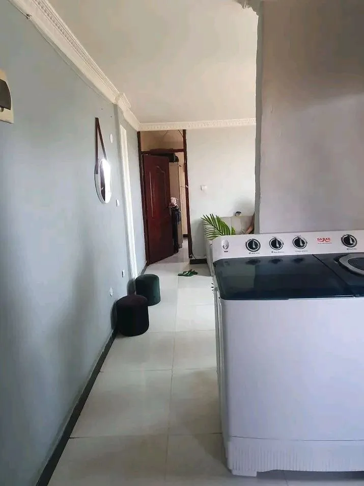 One Bedroom Summit Condominium for Sale – photo 3