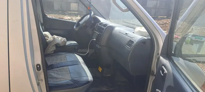 2006 Toyota Manual Van – photo 3