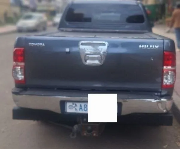 Toyota Hilux 2013 Pickup – photo 4