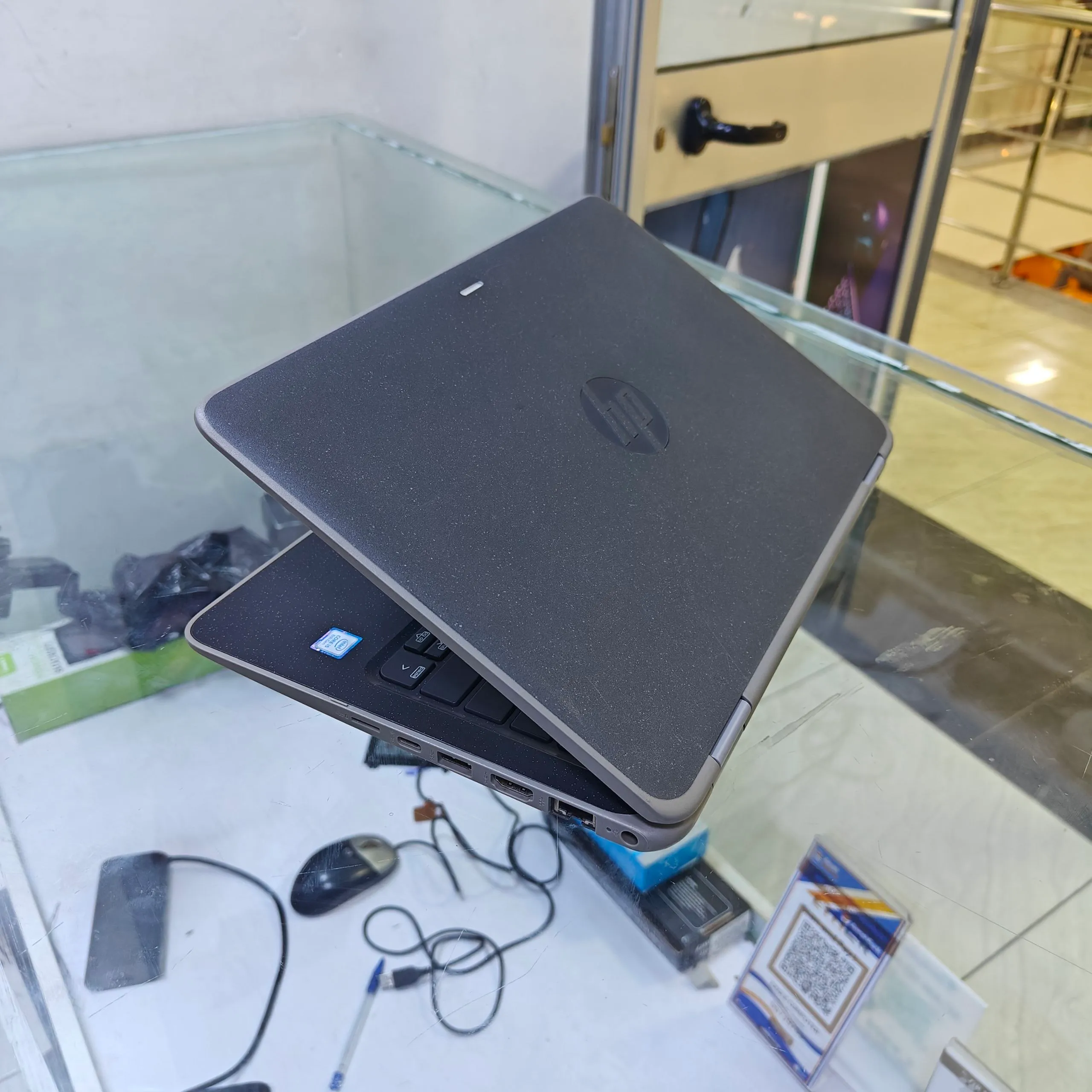 HP ProBook x360 11G4 i5 8GB 256GB – photo 3