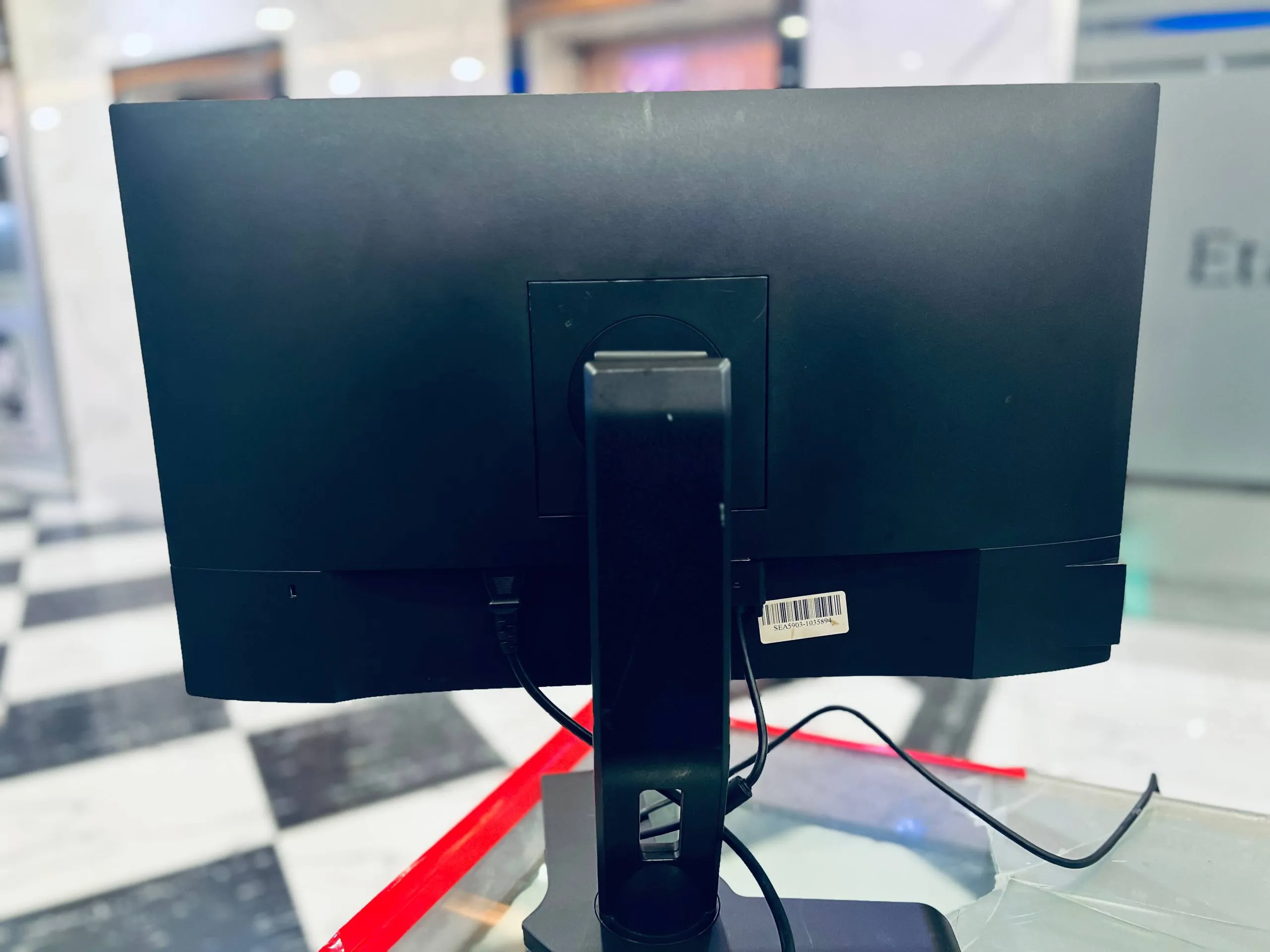 Dell 24 Inch Monitor – photo 4