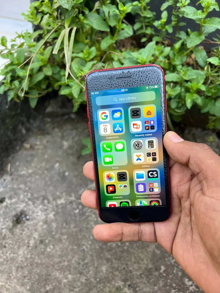 iPhone 8 64GB – photo 3