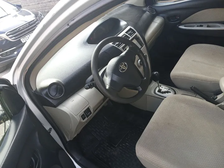 Toyota Yaris Belta 2007 – photo 5