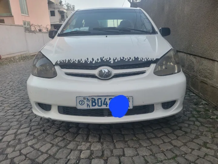 Toyota Platz 2002 Automatic – photo 4
