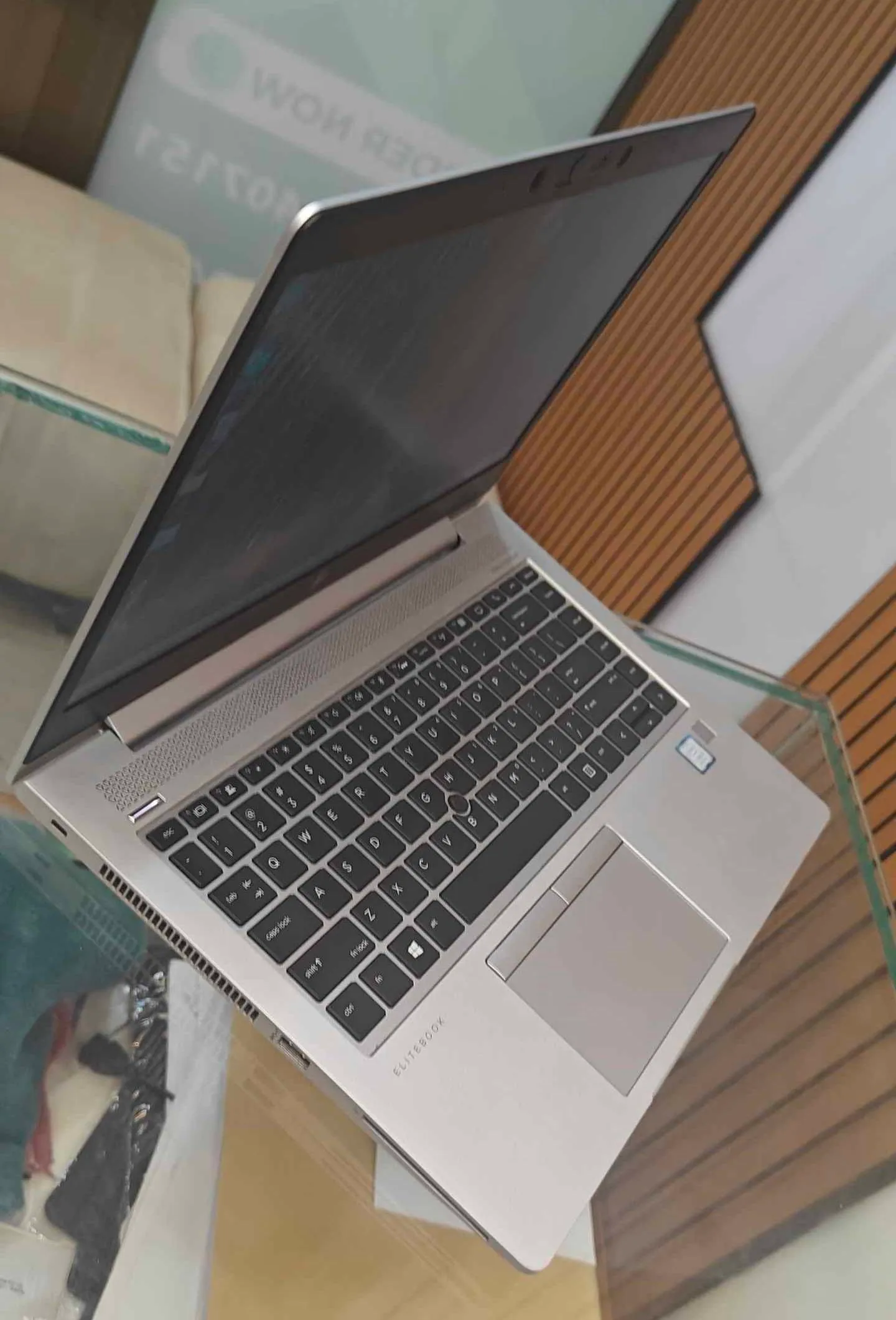 HP EliteBook 840 G5 i7 Laptop – photo 4