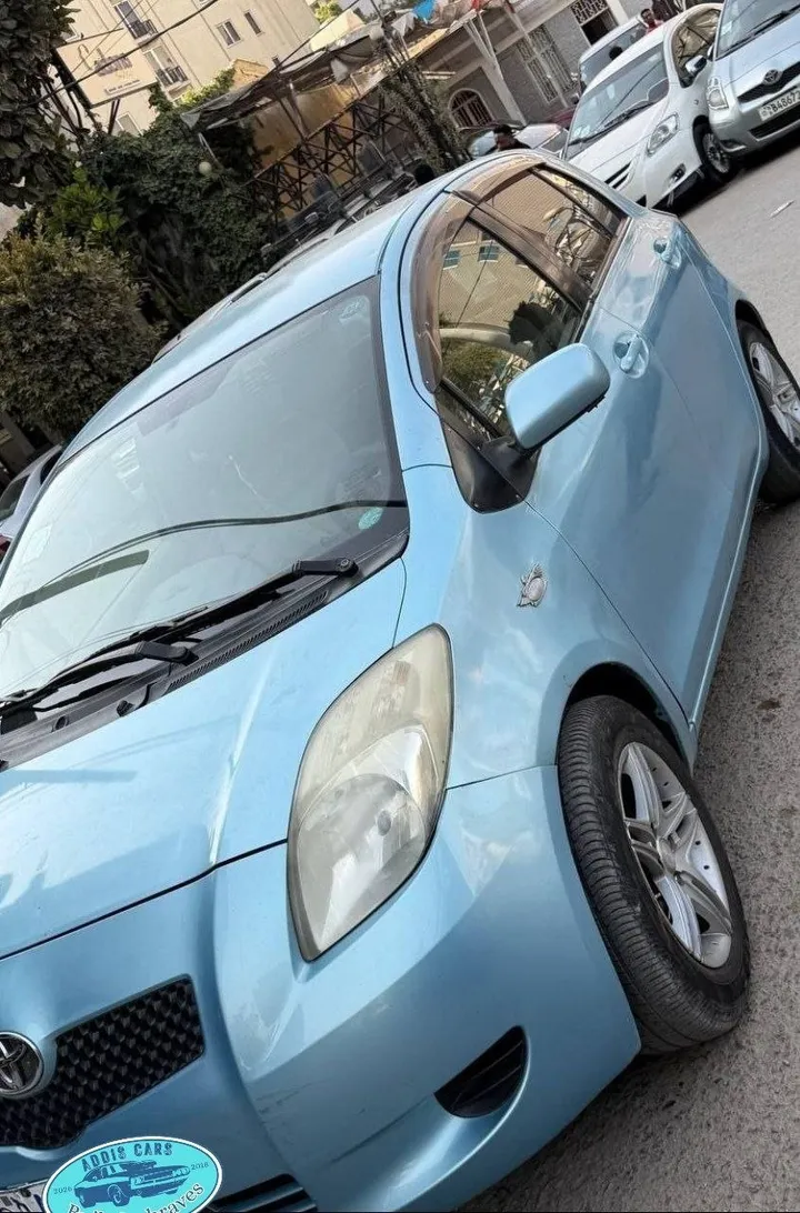 2007 Toyota Vitz Hatchback – photo 5