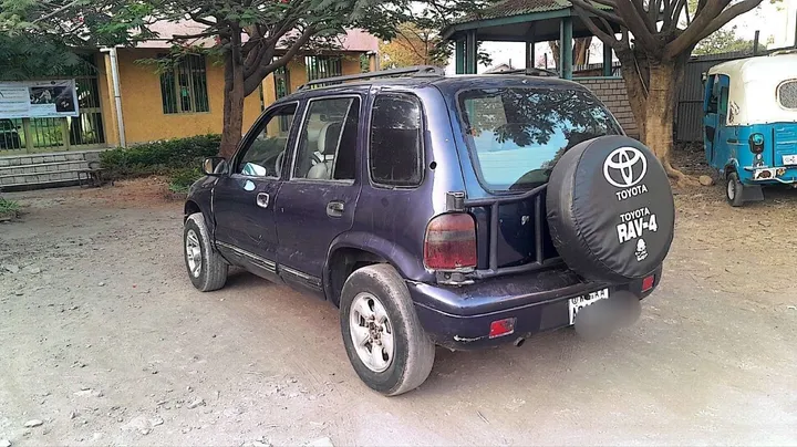 Kia Sportage 1995 Manual – photo 3