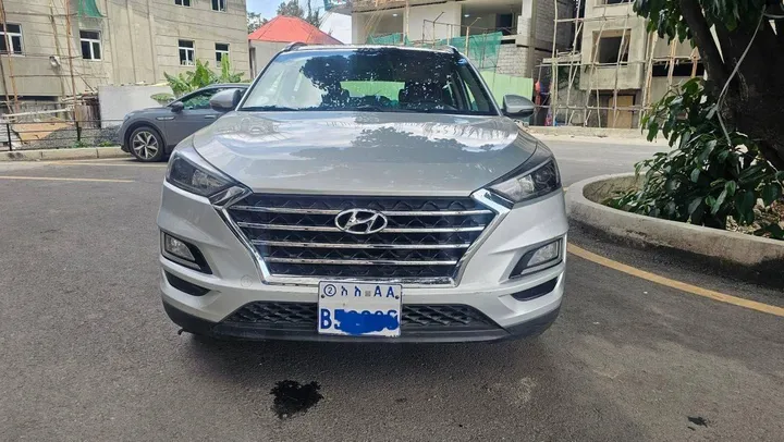 2020 Hyundai Tucson SUV – photo 4