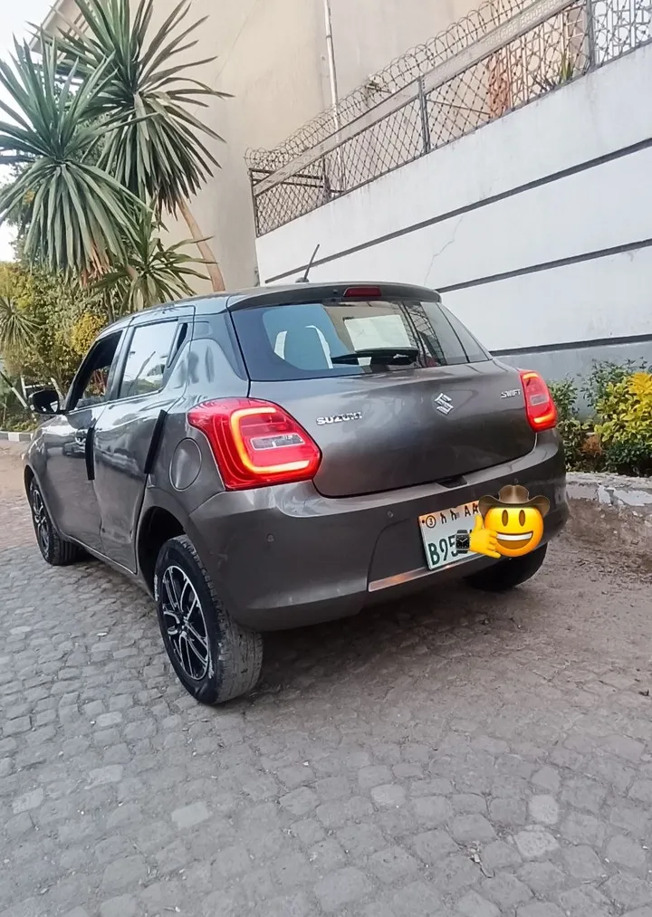 Suzuki Swift India 2022 – photo 6