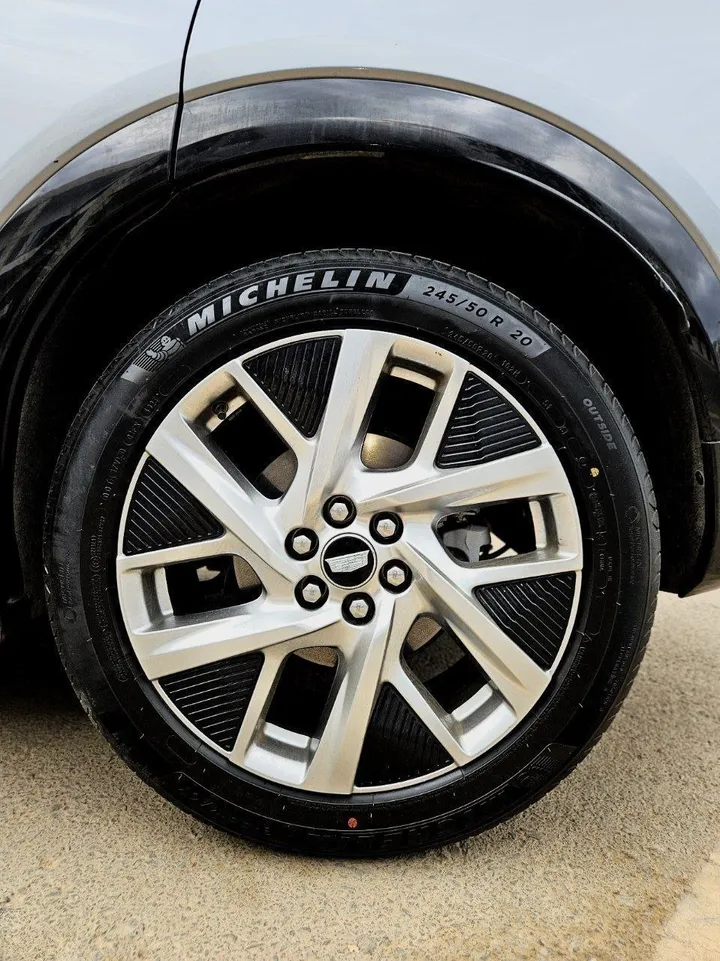2024 Cadillac Optiq Electric SUV – photo 10