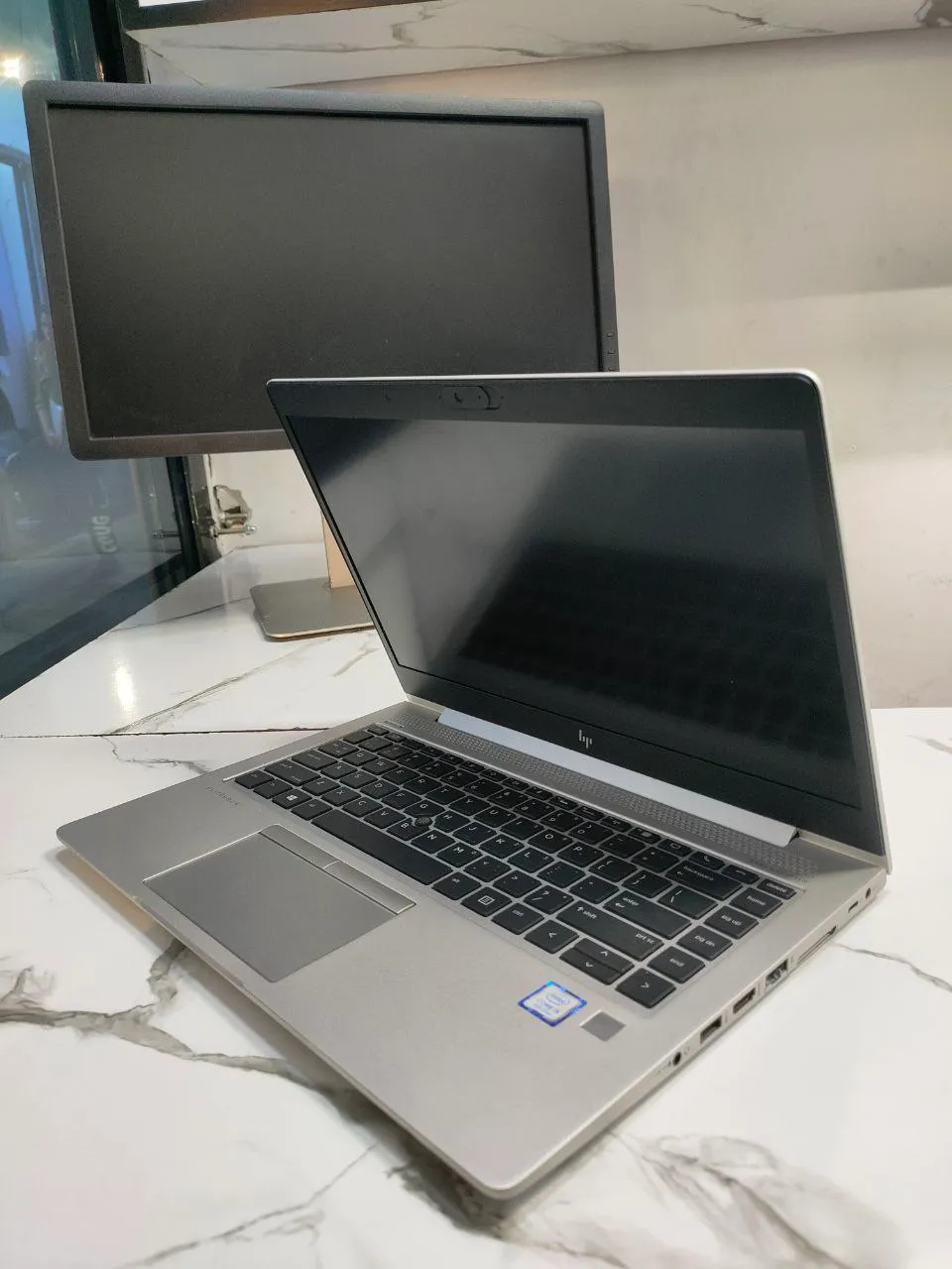 HP EliteBook 840 G5 i5 8GB 512GB – photo 4