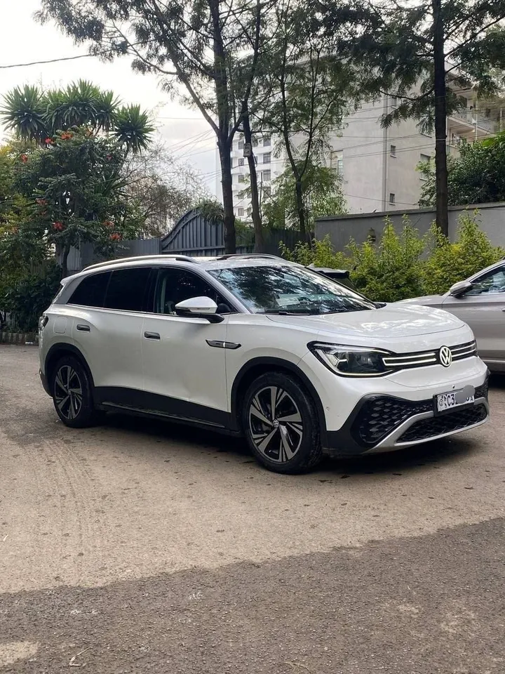 Volkswagen ID.6 Crozz Pro 2022 – photo 4