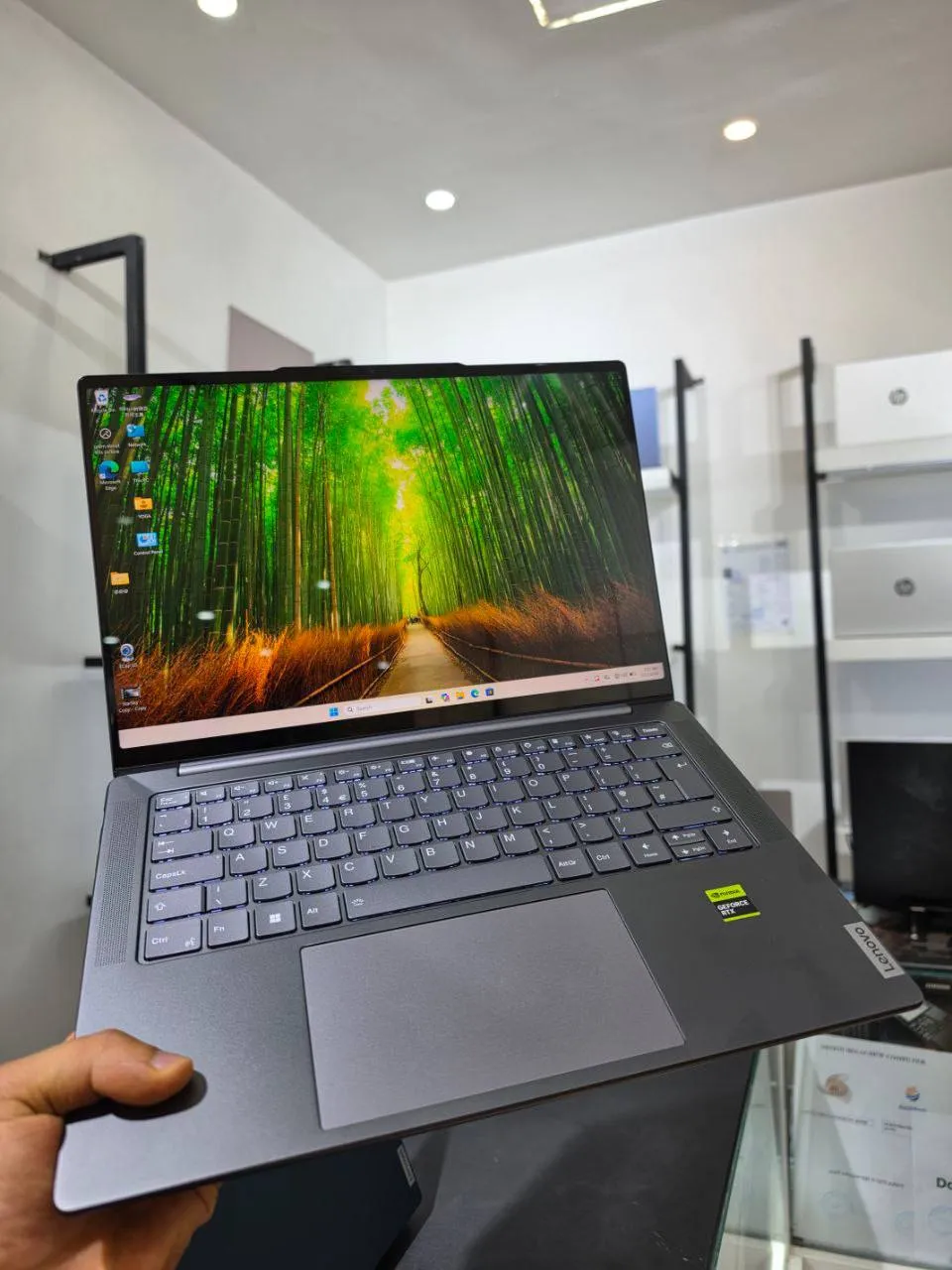 Lenovo Yoga 14 Ryzen 7 RTX 3050 – photo 5