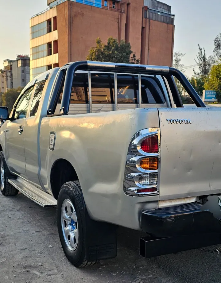 Toyota Vigo D4D 2008 Pickup – photo 5