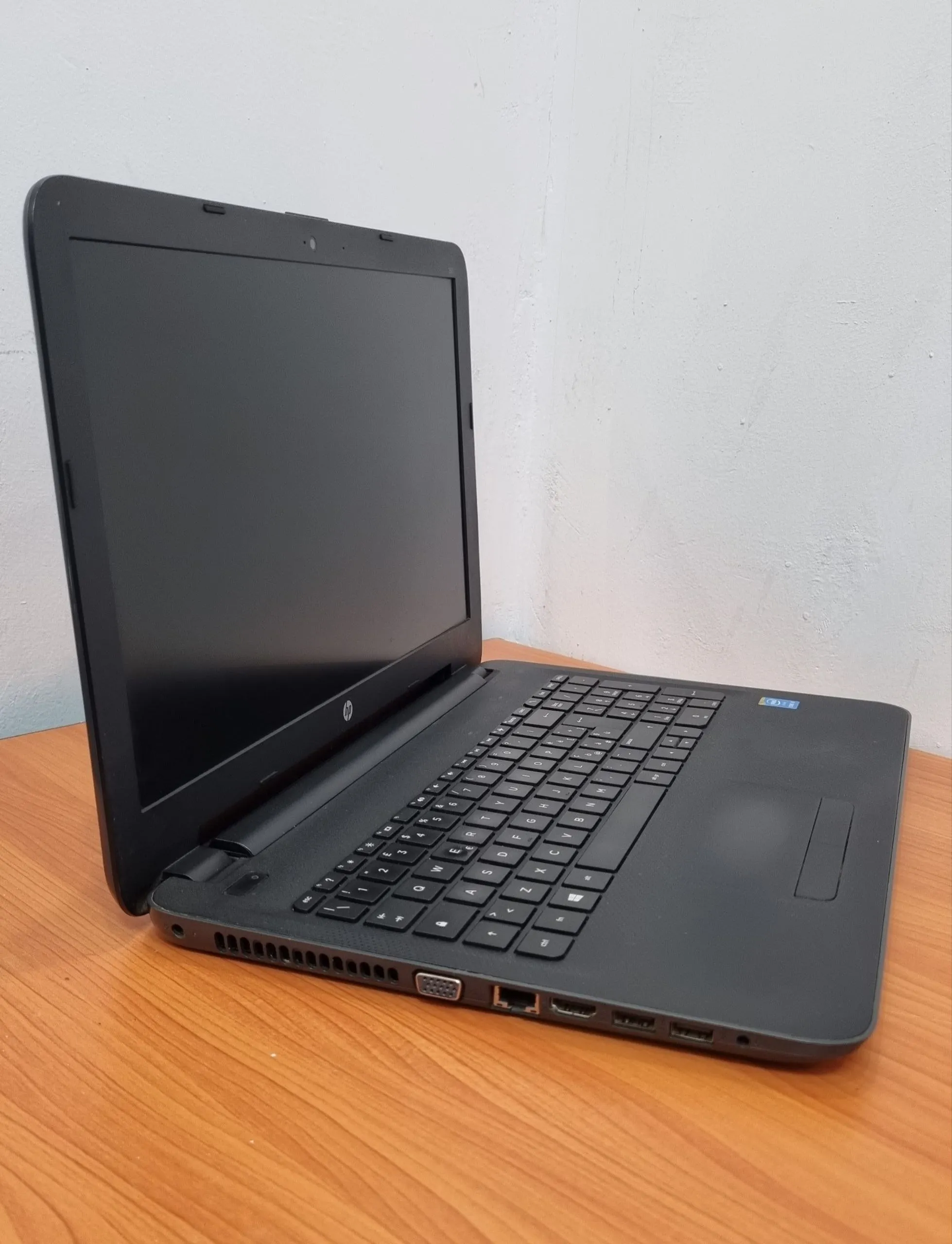 HP Notebook 250 G4 Core i3 Laptop – photo 3