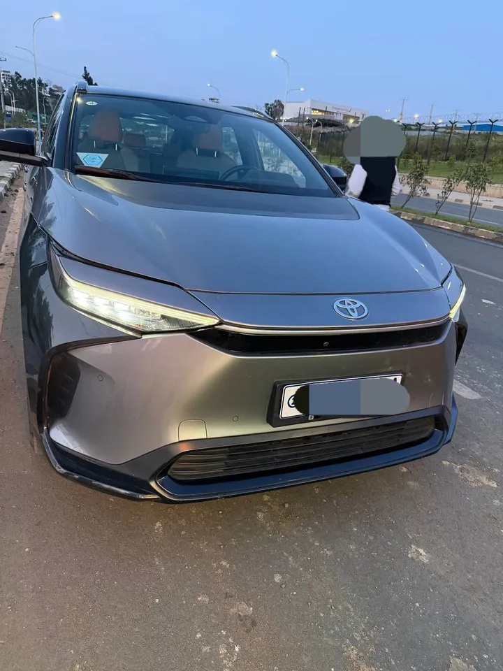 Toyota BZ4X 2022 Electric SUV – photo 4