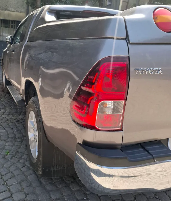 Toyota Revo King Cab 2019 – photo 4