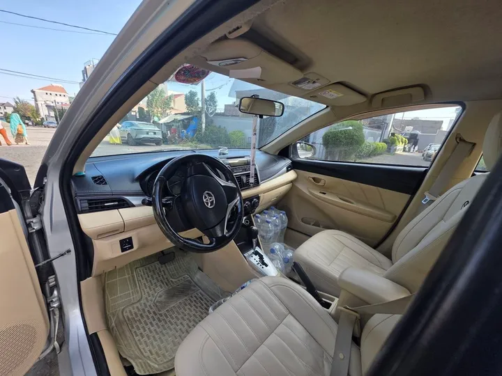 Toyota Yaris 2014 Sedan – photo 5