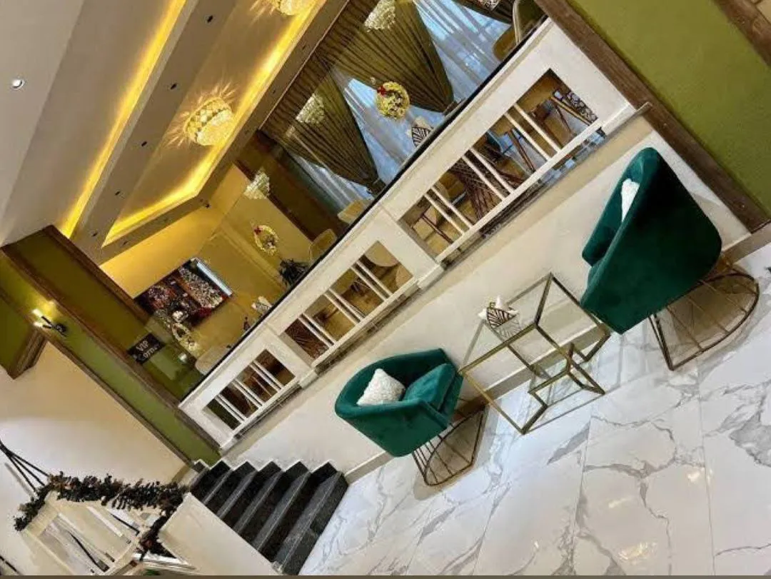 B+G+6 Hotel Building Bole Atlas – photo 3