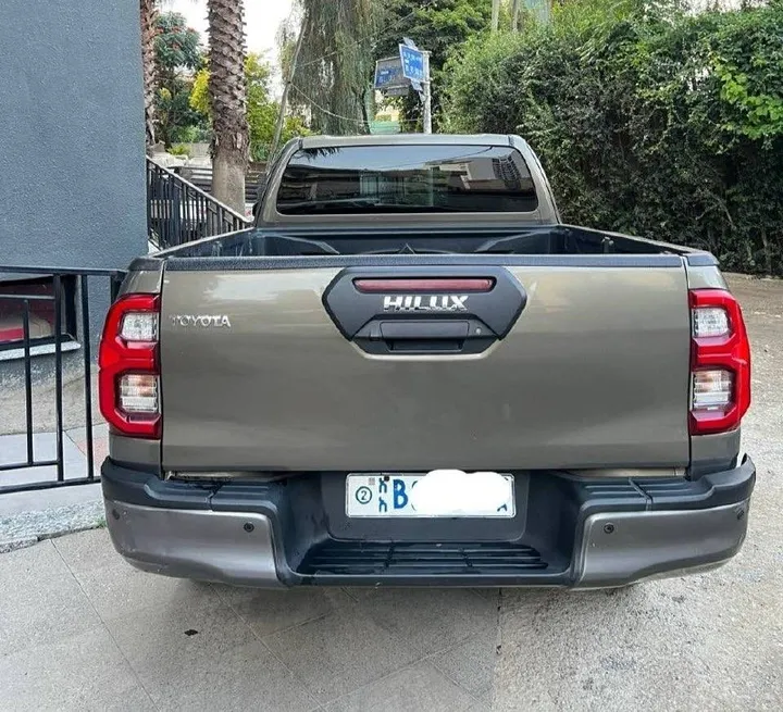 Toyota Hilux Invincible 2021 – photo 9