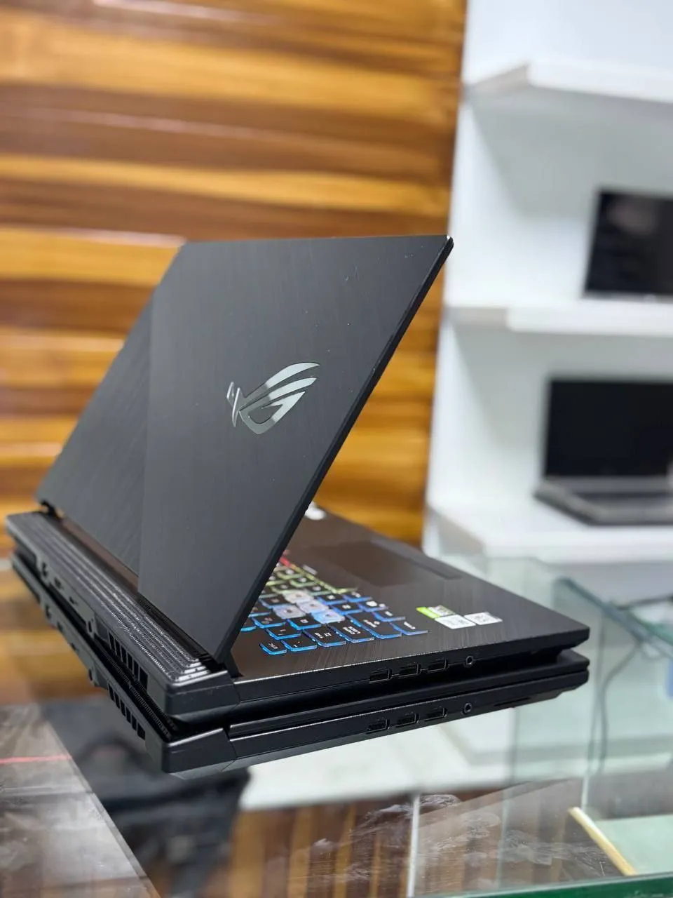 Asus ROG Strix i7 RTX 2060 Laptop – photo 3