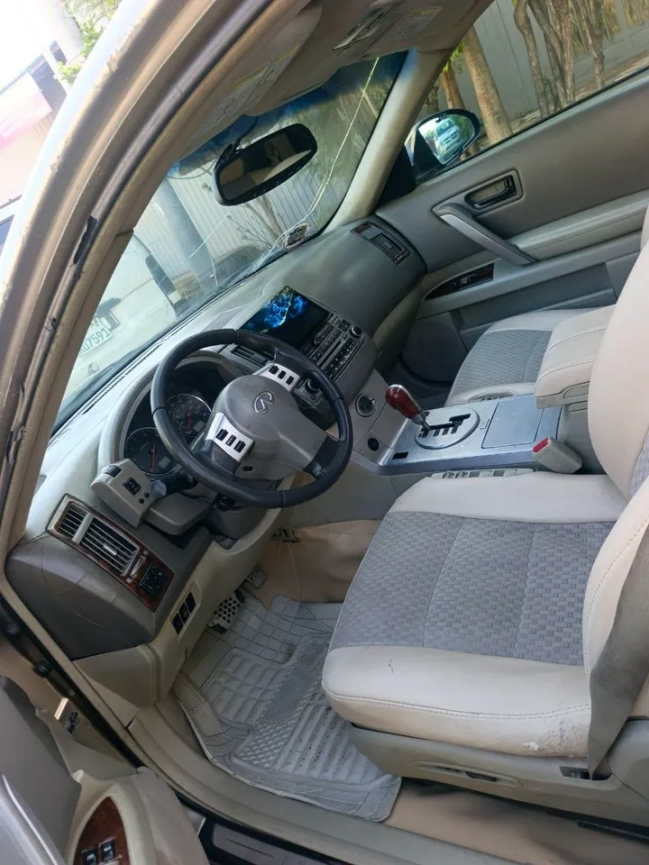 Infiniti SUV 2002 Automatic – photo 7