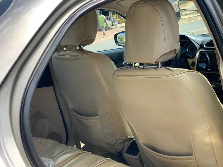 Suzuki Dzire 2022 Full Option – photo 4