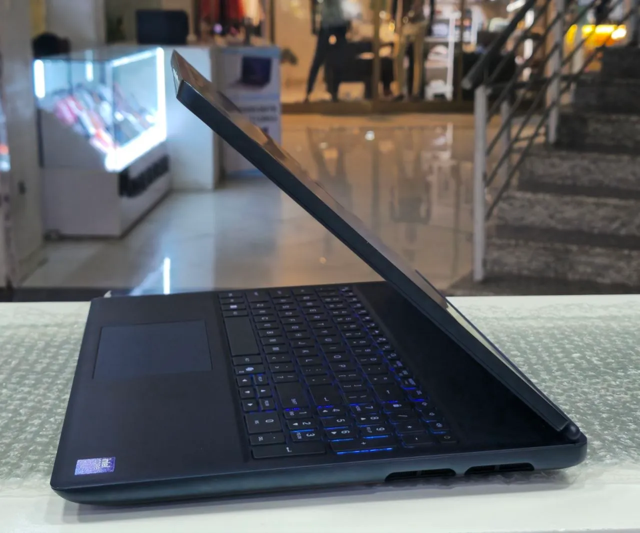 Alienware 16X Aurora Q+ Laptop – photo 3