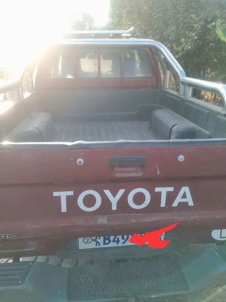 Toyota Double Cab Pickup 2000 – photo 5