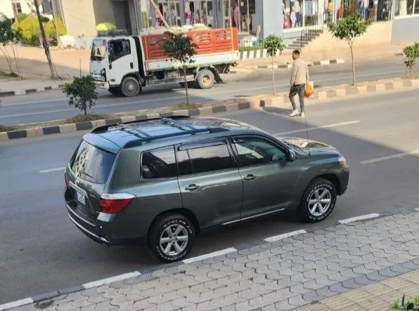 Toyota Highlander 2007 7-Seater – photo 4