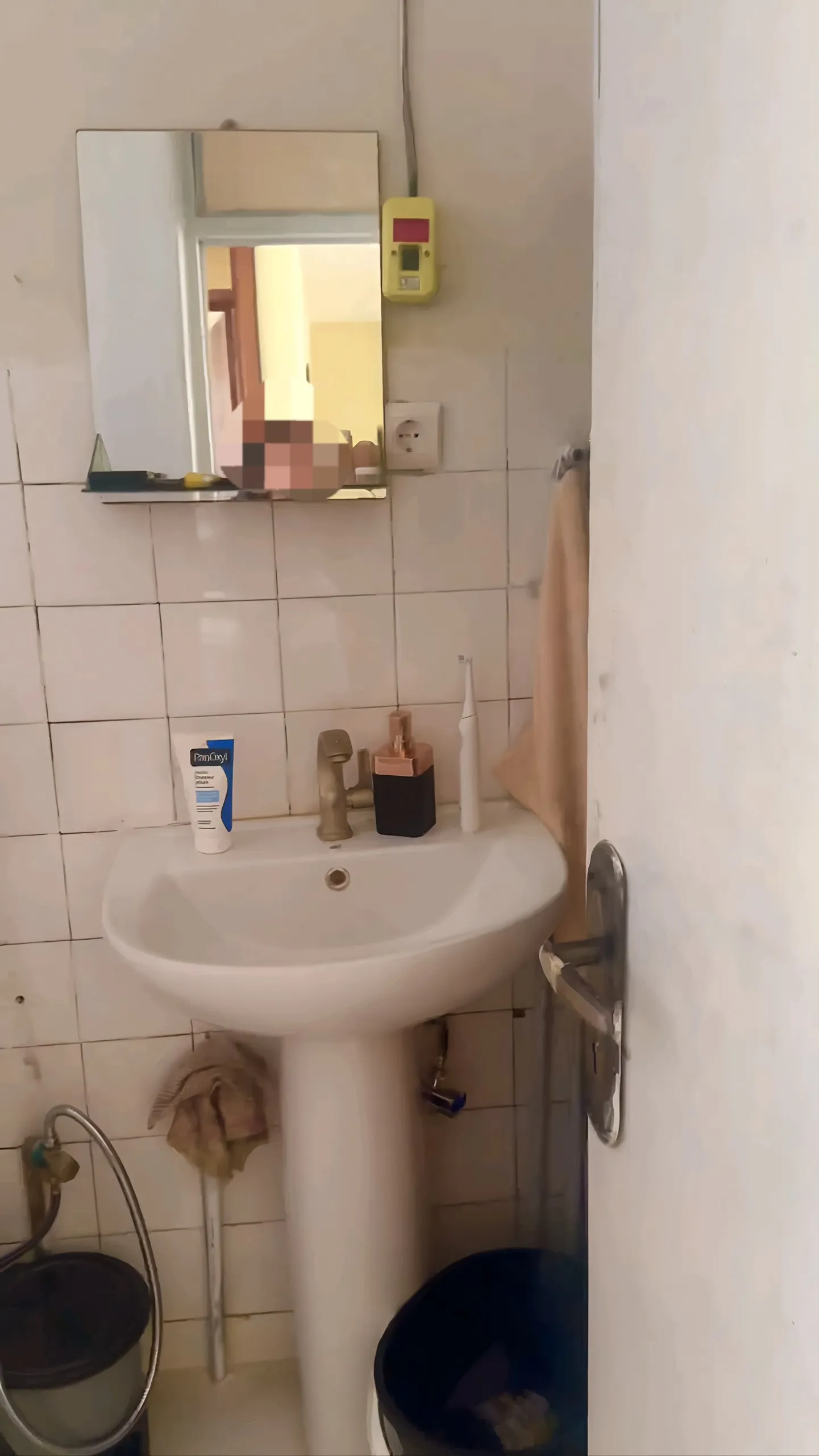 One Bedroom Balderas Condominium 47sqm – photo 8