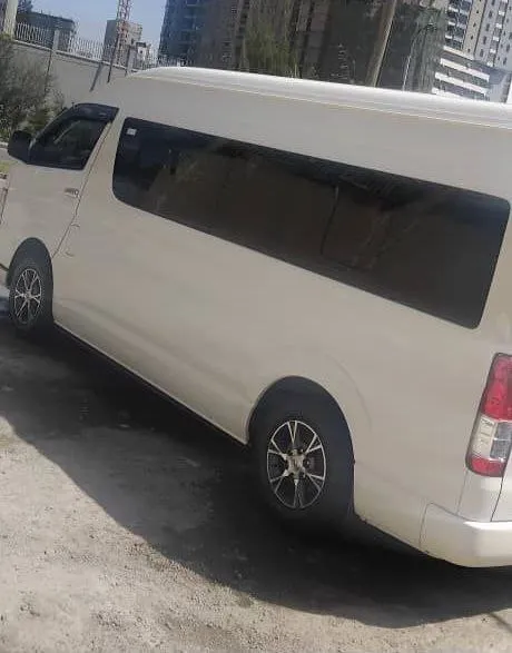 Toyota Hiace Highroof 2021 – photo 3