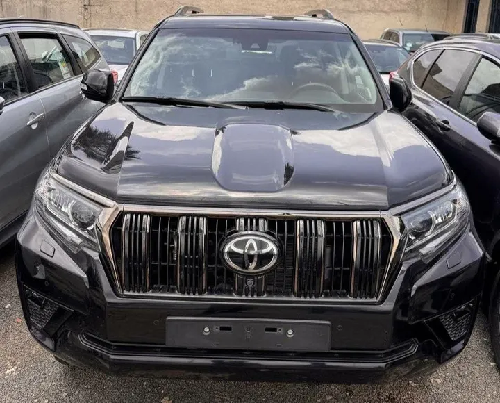 Toyota Landcruiser Prado 2023 Diesel – photo 6