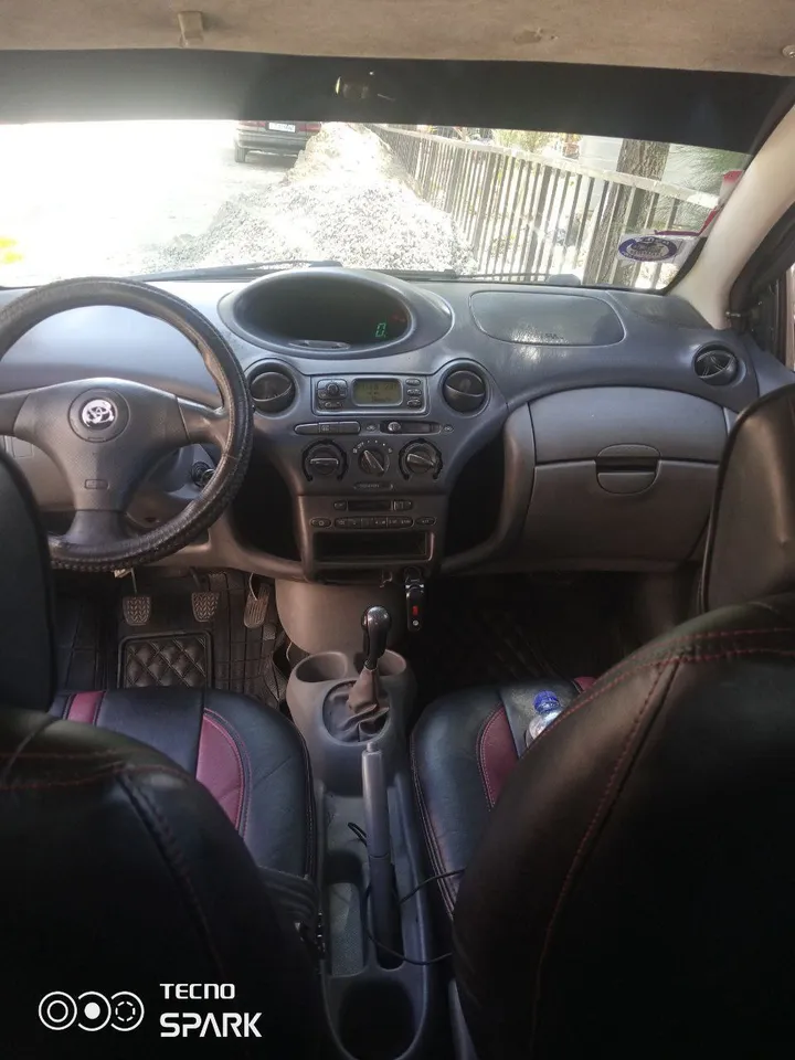 Toyota Vitz Yaris 2001 Manual – photo 4