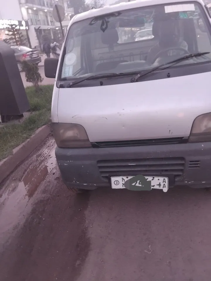 Suzuki Cargo Pickup Model 2000 – photo 3