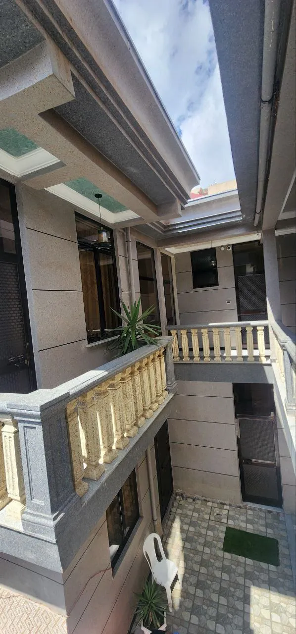 Modern House for Sale Summit 330 Sqm – photo 5