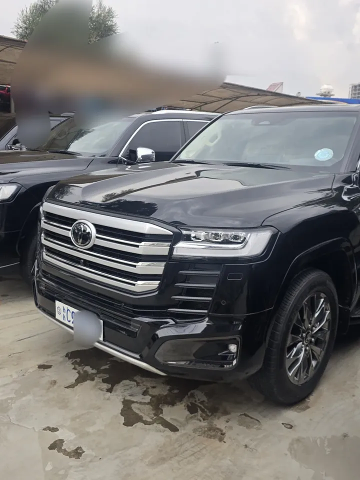 Toyota Landcruiser V6 VXR Hybrid – photo 6