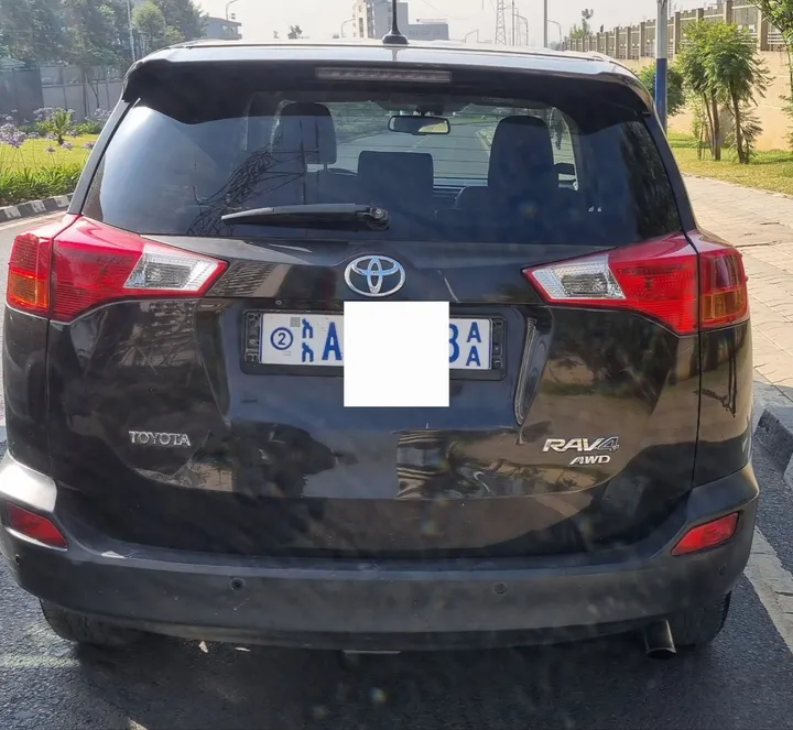 Toyota Rav4 2015 Automatic AWD – photo 5