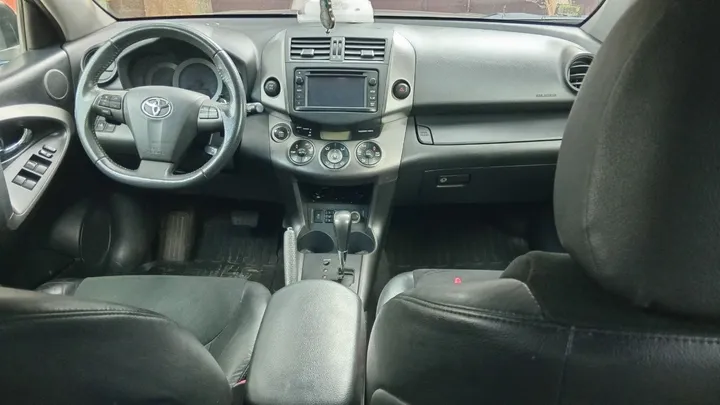 2012 Toyota RAV4 2000cc – photo 4