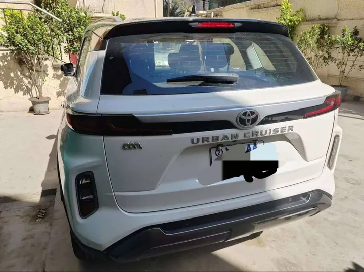 Toyota Urban Cruiser 2024 Full-Option – photo 3