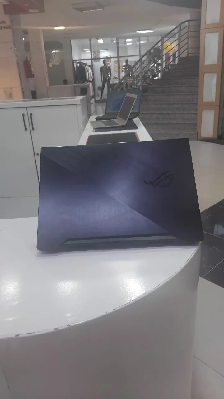 ASUS ROG Zephyrus Ryzen 7 RTX 2060 – photo 3